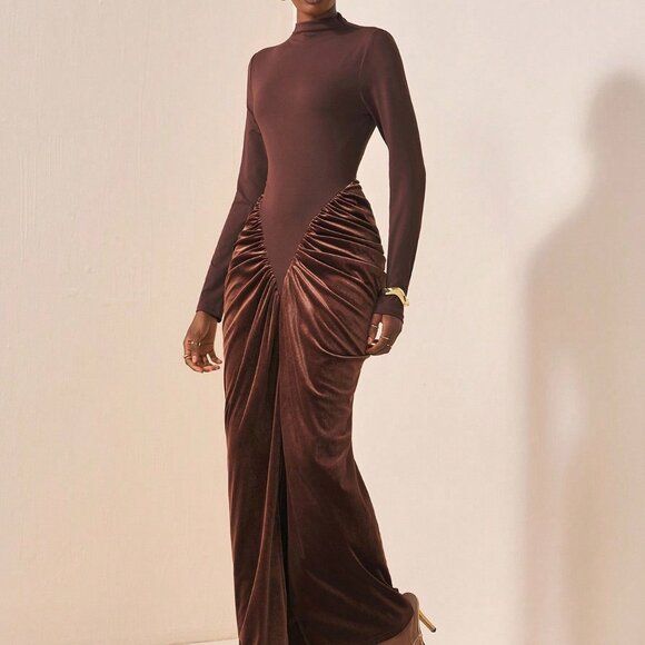 Brown Elegant Women's Velvet Maxi Dress - Picture 5 of 7
